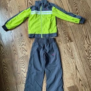 Boys toddler nike track suit